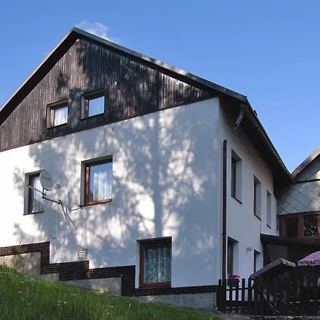 Mit Privatpool Fuer 10 Personen Ca 240 M In Smrzovka, Isergebirge *
